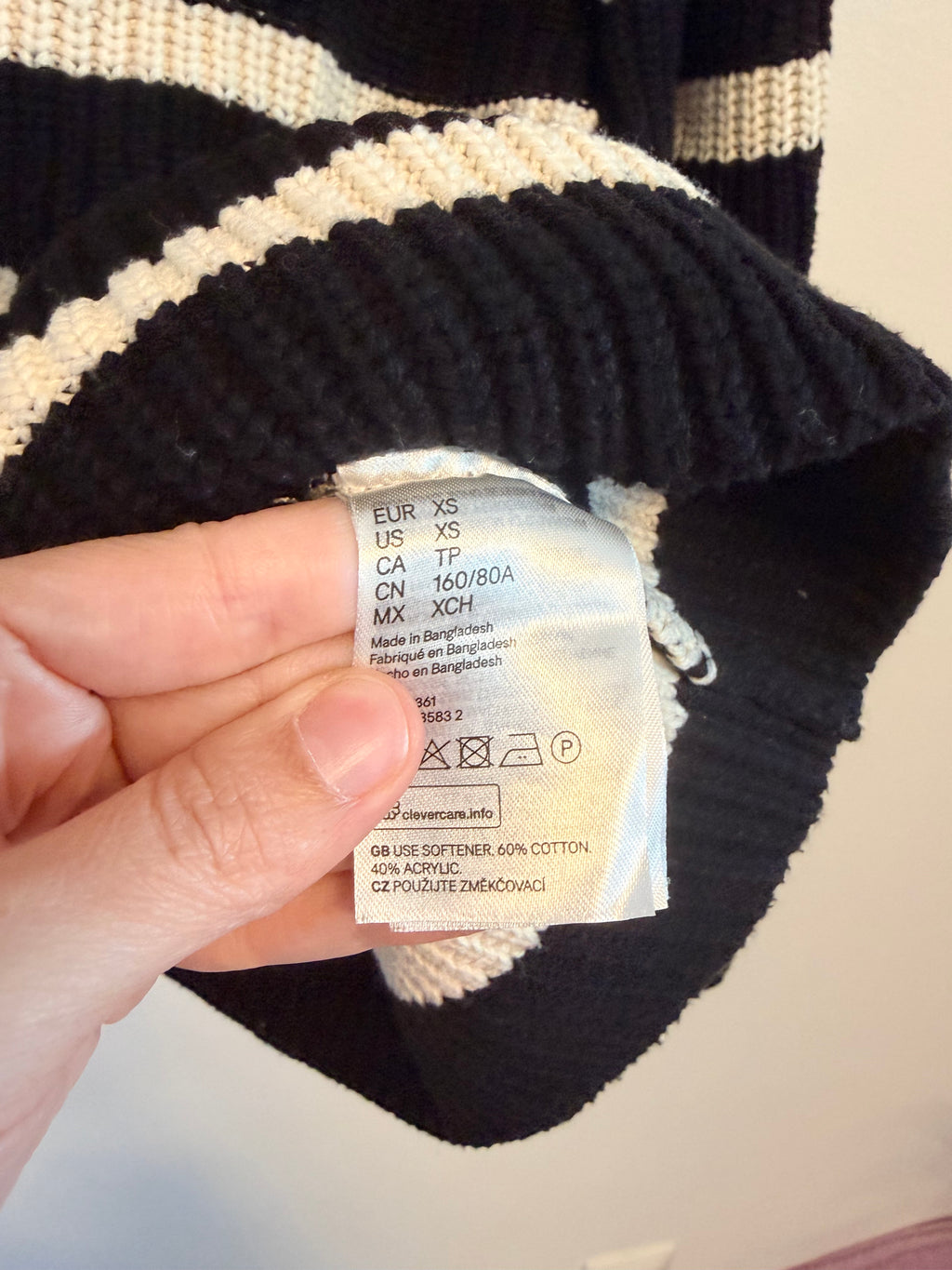 H&M gestreifter Strickpullover Creme schwarz oversize Grobstrick Gr. XS