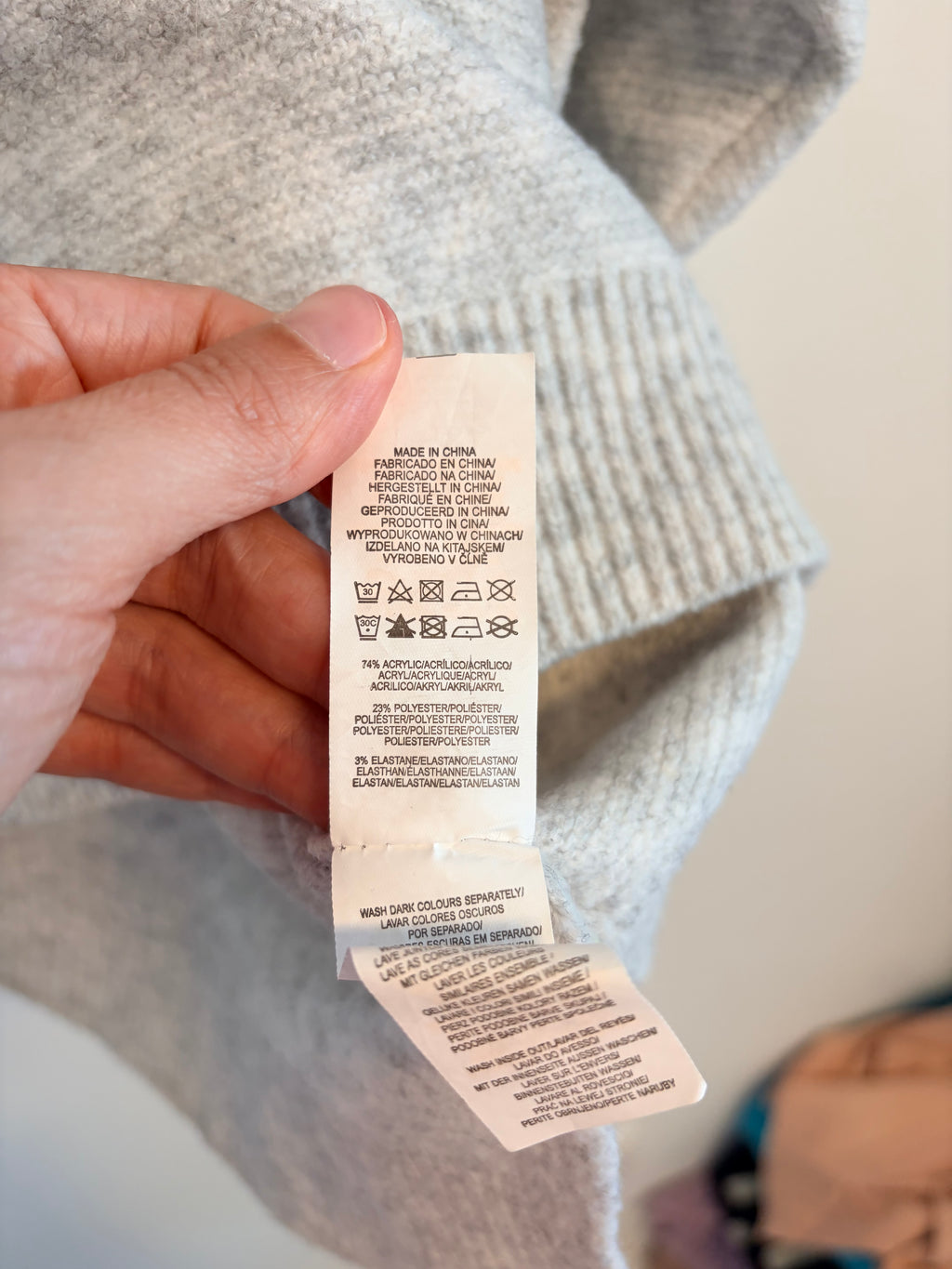 Primark Strickpullover grau mit Perlenbesatz Gr. M