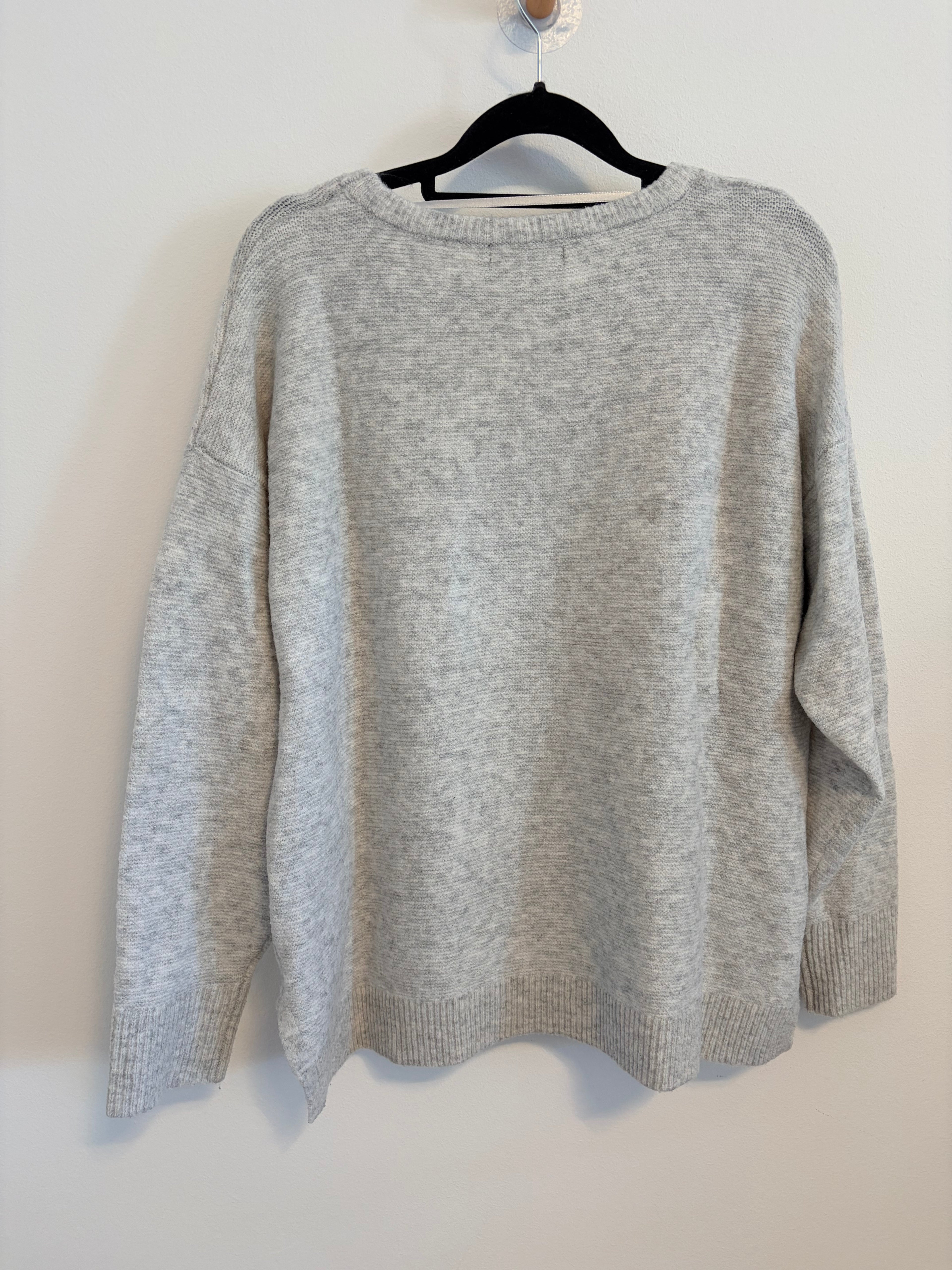 Primark Strickpullover grau mit Perlenbesatz Gr. M